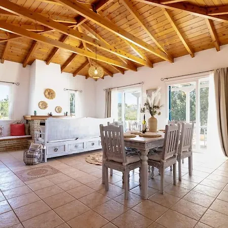 Sea View Villa-luxury Residence-nature & Calm Willa *