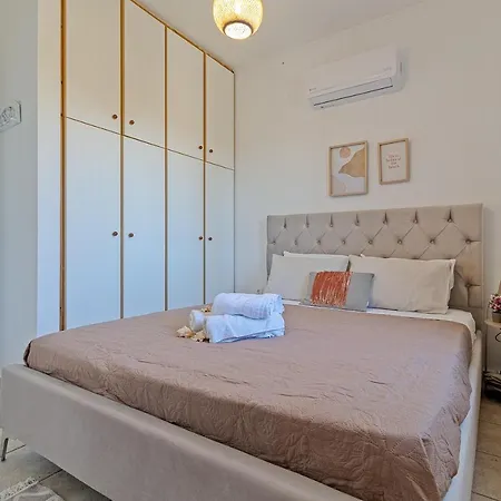 Sea View Villa-luxury Residence-nature & Calm וילה פורטו הלי