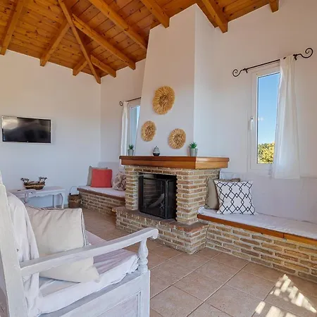 Sea View Villa-luxury Residence-nature & Calm וילה